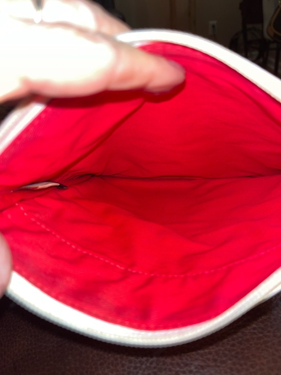 EUC Authentic Dooney&Bourke Leather Crossbody - Picture 3 of 5